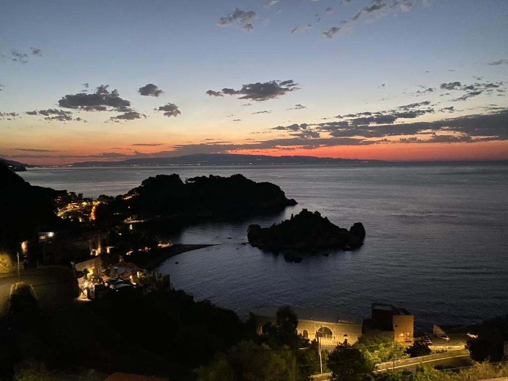 Taormina Suite Mon Repos エクステリア 写真