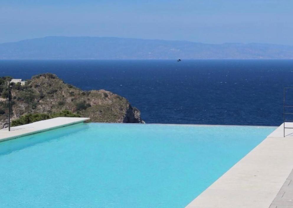 Taormina Suite Mon Repos エクステリア 写真